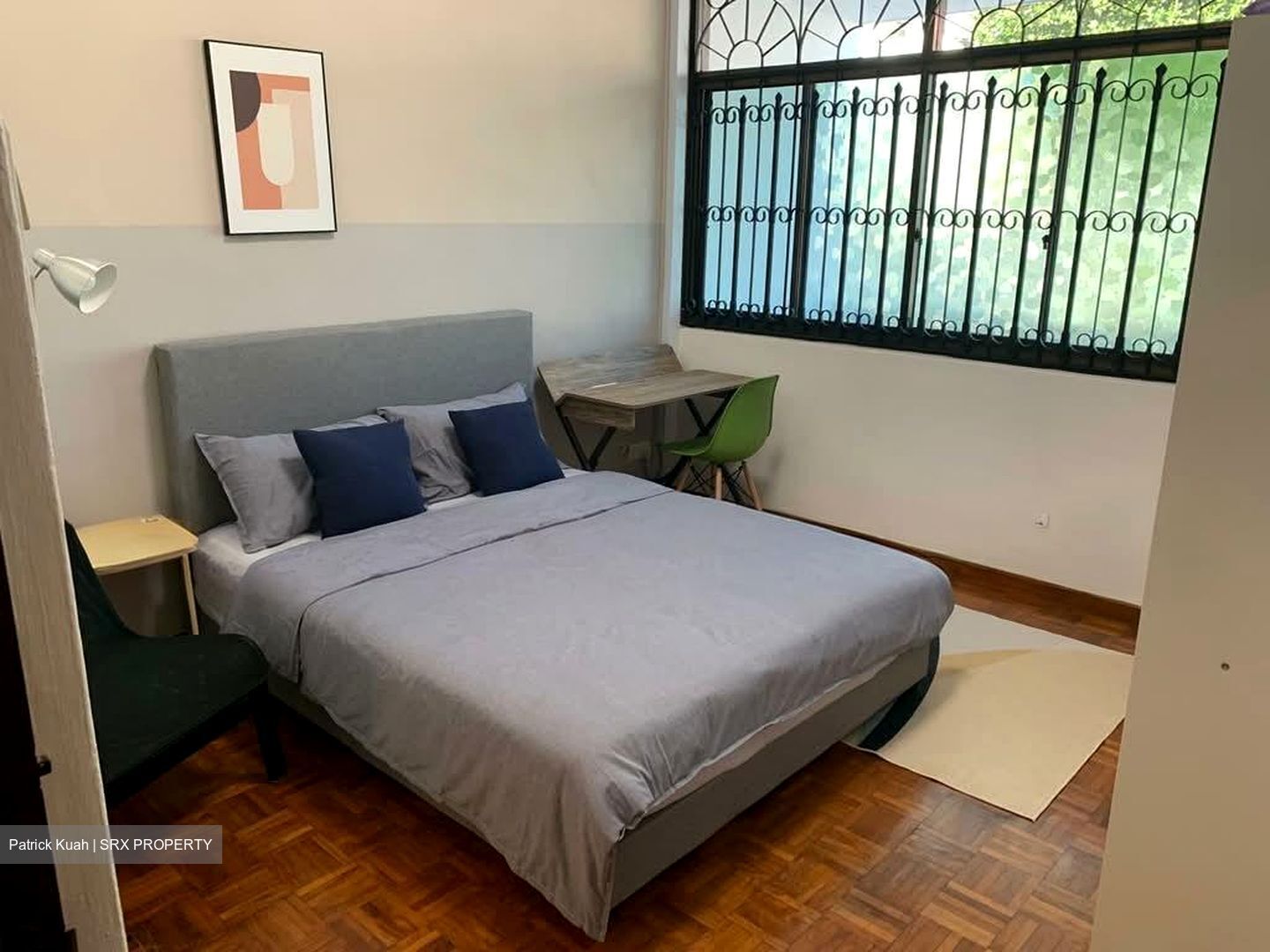 Leith Road (D19), Terrace #537532111